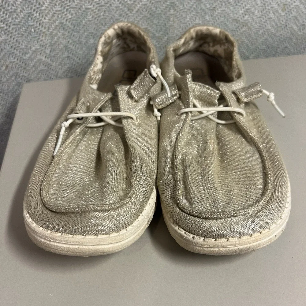 Hey Dude Wendy‎ Stretch Shoes Womens 9 Sparkling Beige Slip On Comfort Casual
